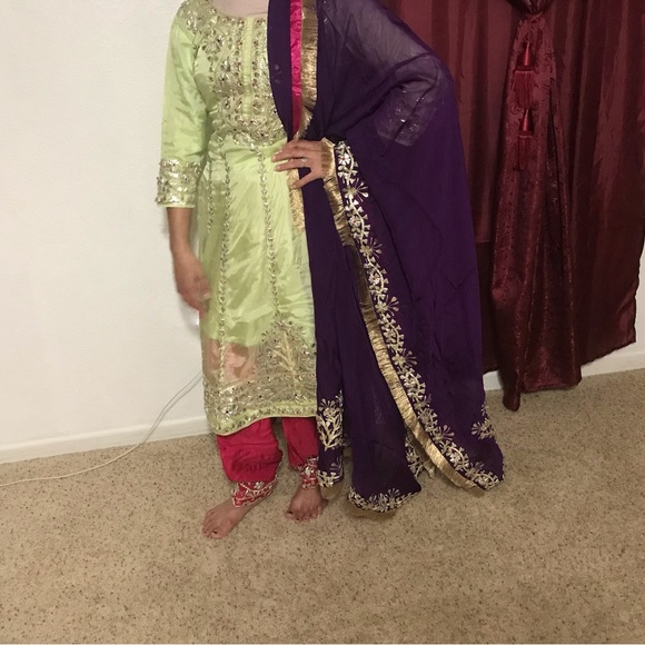 Pista color kameez pink salwar purple four sides full duppata - Picture 9 of 9